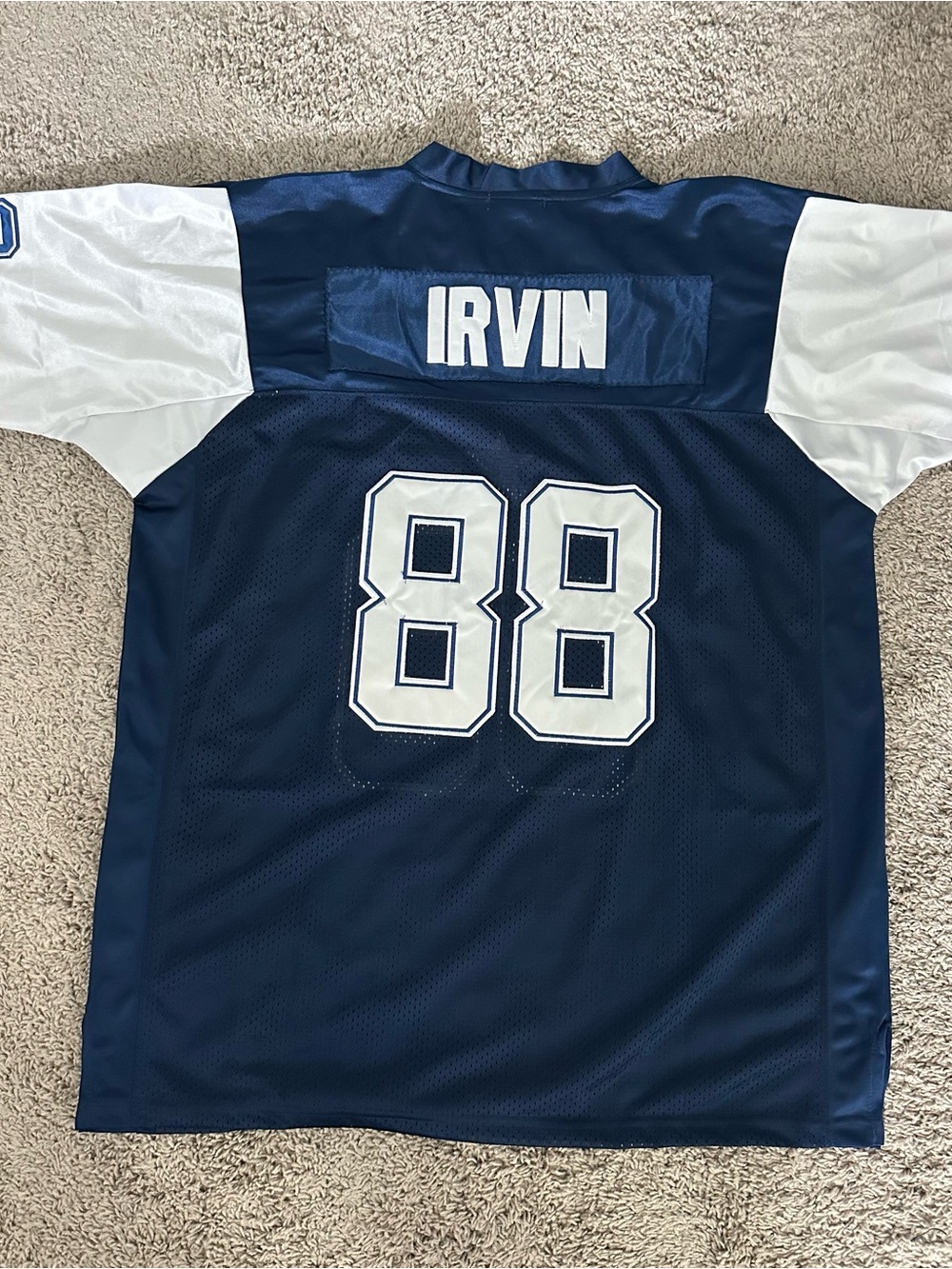 Irvin Throwback Dallas Cowboys #88 Navy Football Jersey - Picture 7 of 7